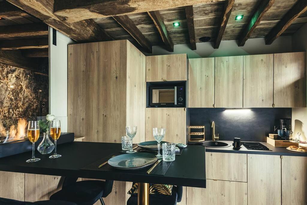 Le Duplex De L'Etoile Home Cinema Jacuzzi Et Sauna Privatif Longmesnil Экстерьер фото