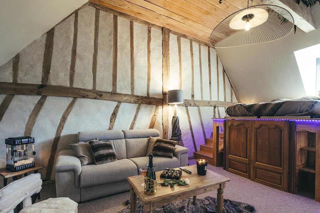 Le Duplex De L'Etoile Home Cinema Jacuzzi Et Sauna Privatif Longmesnil Экстерьер фото
